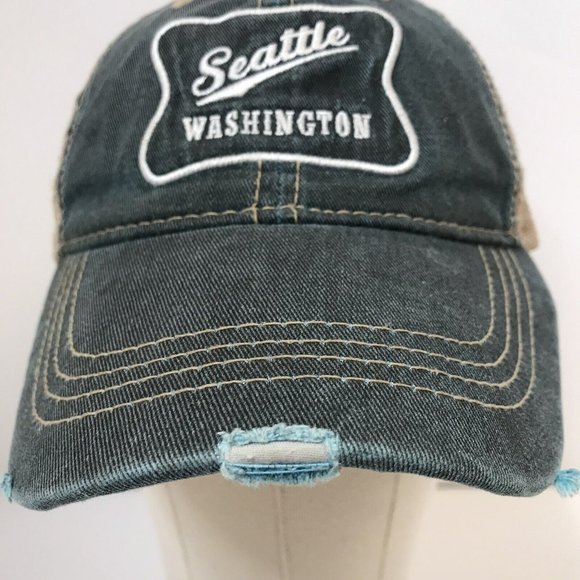 Seattle Washington Tourist Gray Beige Distressed Snapback Hat - Picture 5 of 11
